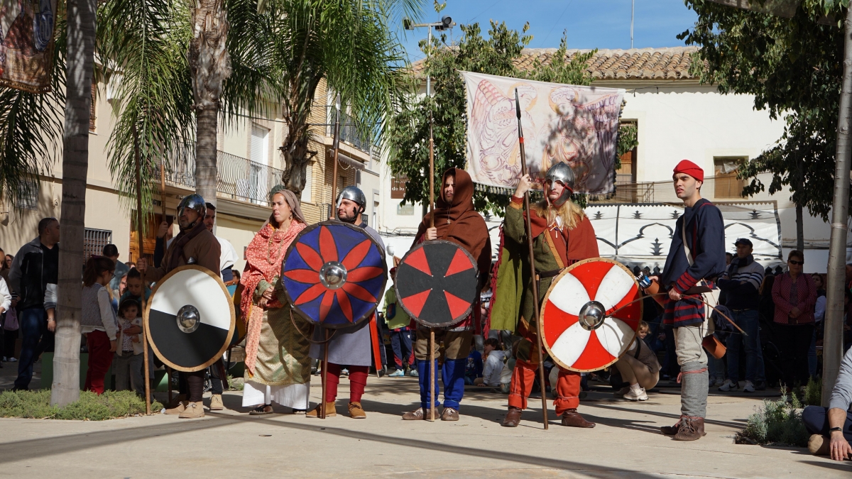 Riba-roja exhibe su herencia visigoda en la VIII Festa del Dux