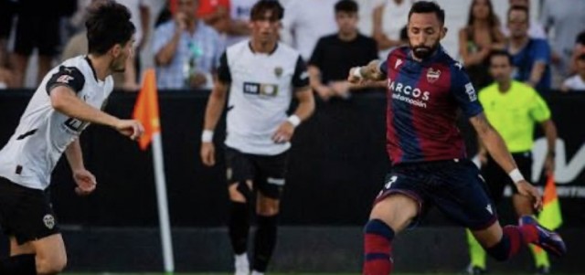 El Levante vende en unos minutos las entradas del derbi en la zona visitante de Mestalla