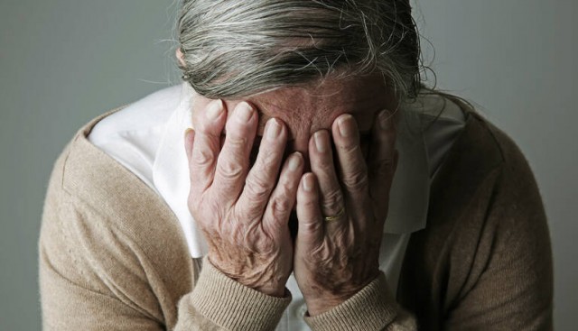 El 70% de españoles cree que la detección temprana del Alzheimer es crucial para ralentizar la enfermedad, según estudio