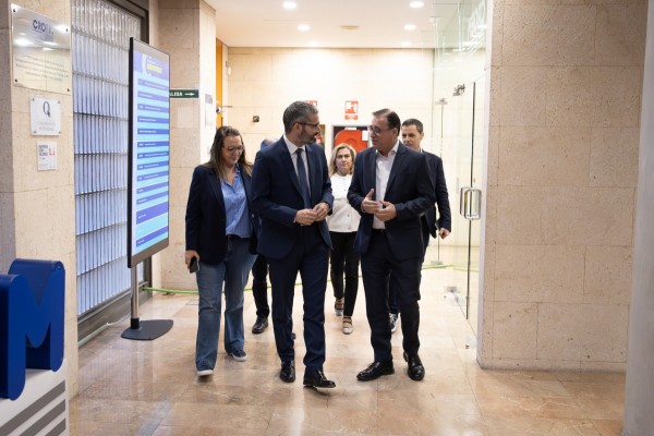 El PSOE votará 'no' si el PP mantiene el actual proyecto de ley y no toma 