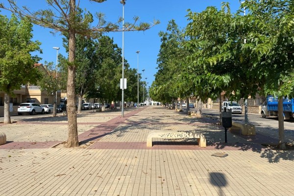 Pozo Estrecho destina 9.500 euros a la remodelación de la plaza Antonio Zamora