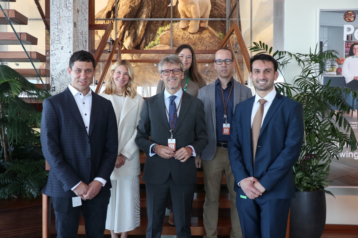 La Comunidad y Salesforce firman en San Francisco un manifiesto de interés conjunto para promover la adopción de tecnologías innovadoras