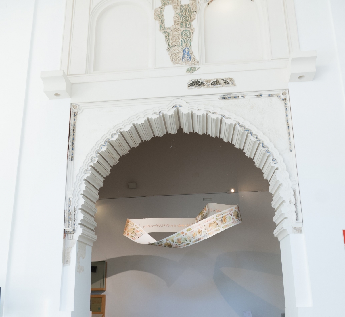 El arte andalusí y el contemporáneo dialogan en el Museo Santa Clara de Murcia con la muestra 'Espacio-Tiempo'