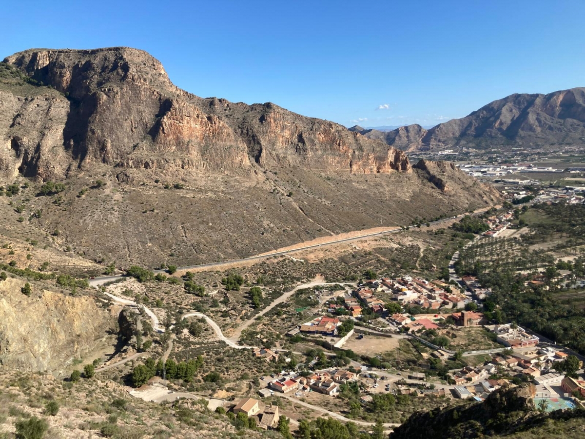 Investigadores de la UA y la UMH revelan umbrales de pérdida de biodiversidad en ecosistemas áridos 