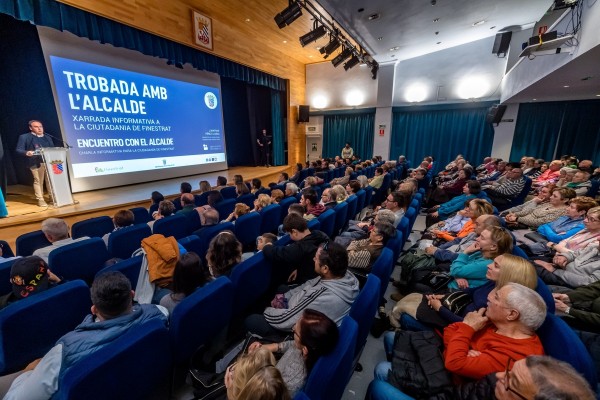 Cercano y sencillo, así ven los vecinos a su alcalde y aspirante a president, Pérez Llorca