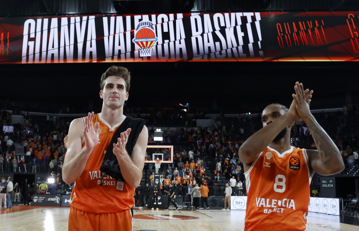 París pone a prueba el buen momento 'taronja' 