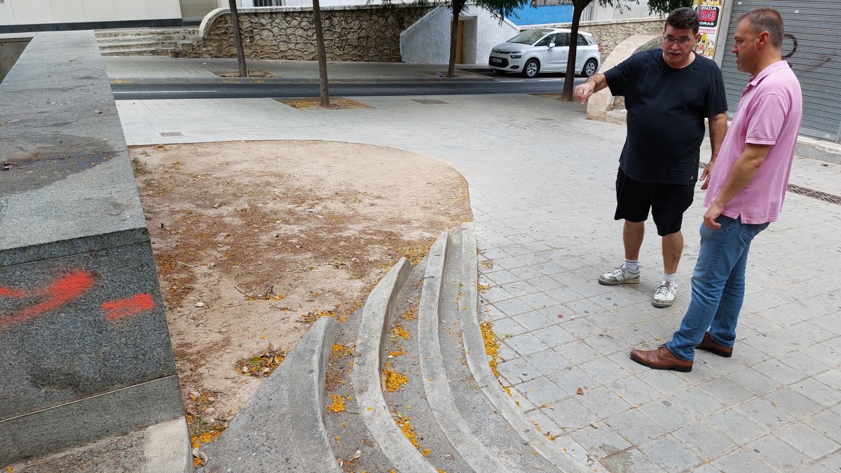 Compromís Alacant otorga el XII Premio Miquel Grau al dirigente vecinal Antonio Colomina