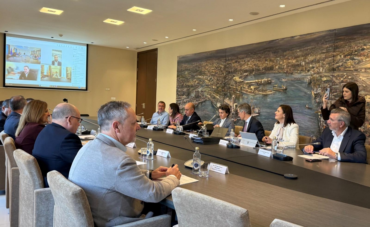 Toyota se adjudica la explotación de una terminal logística en el Puerto de Sagunt