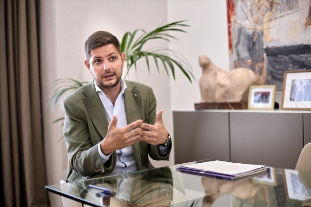 El alcalde de Gandia a Natàlia Enguix : 