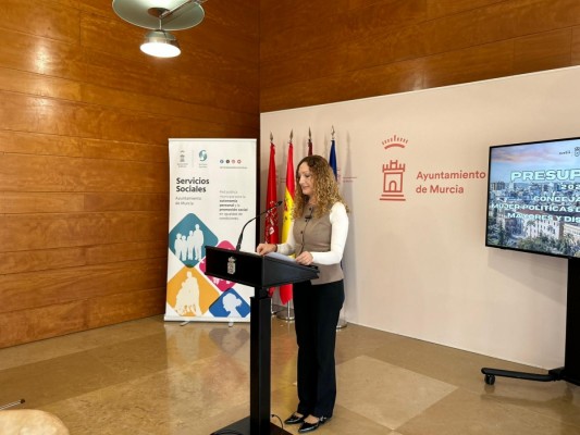 Murcia da un impulso de 1,2 millones a los Centros de Mayores y de la Mujer