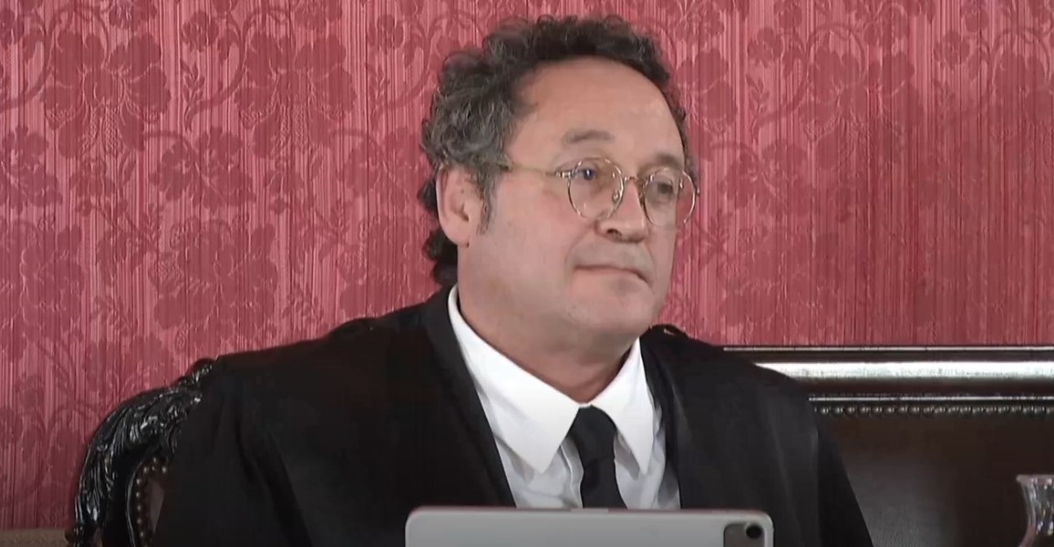 La pericial de la defensa del fiscal general: 