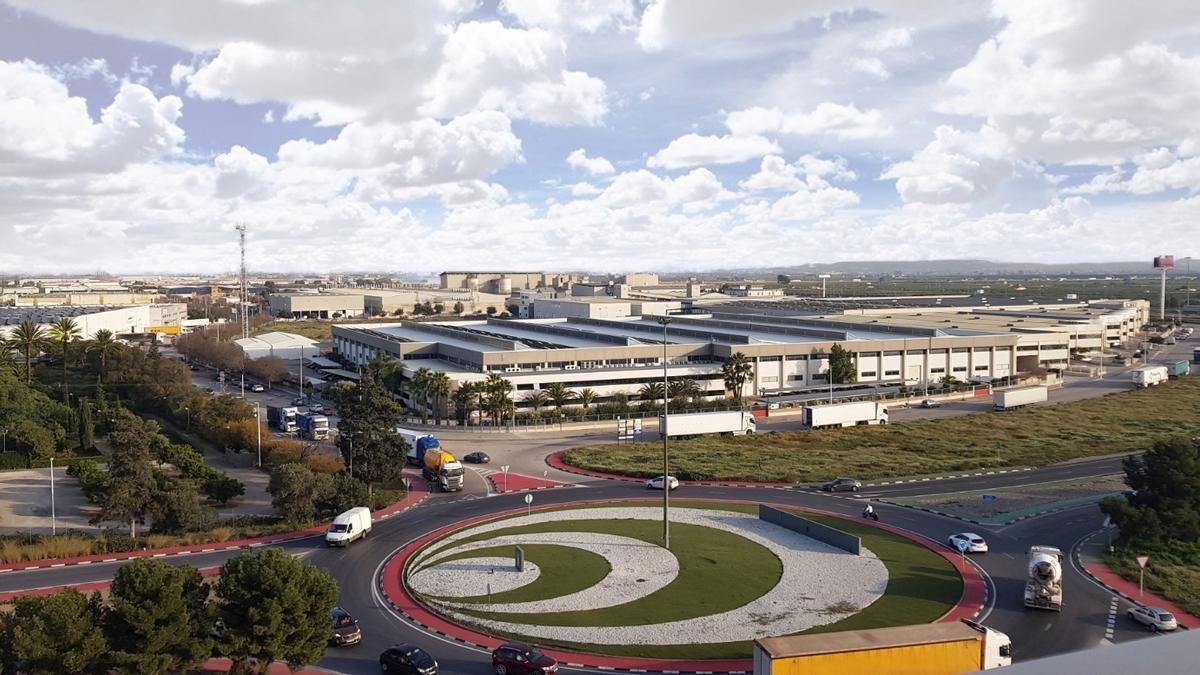 Riba-roja y Loriguilla firman un convenio para ejecutar una balsa que evitará inundaciones en sus polígonos