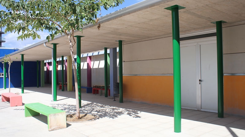 El CEIP Mestre Caballero d'Onda celebra el seu 40 aniversari amb un documental, diversos actes i l'actuació d'Eugeni Alemany