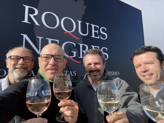 Les Useres s'aferra a la tradició i consolida la viticultura com a eix econòmic
