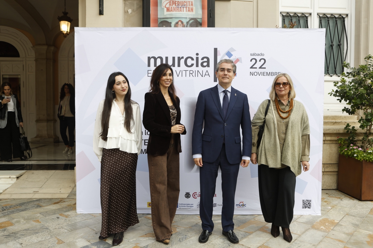 El festival 'Murcia en la Vitrina' convertirá el centro de Murcia en una gran fiesta con 30 actuaciones en sus comercios