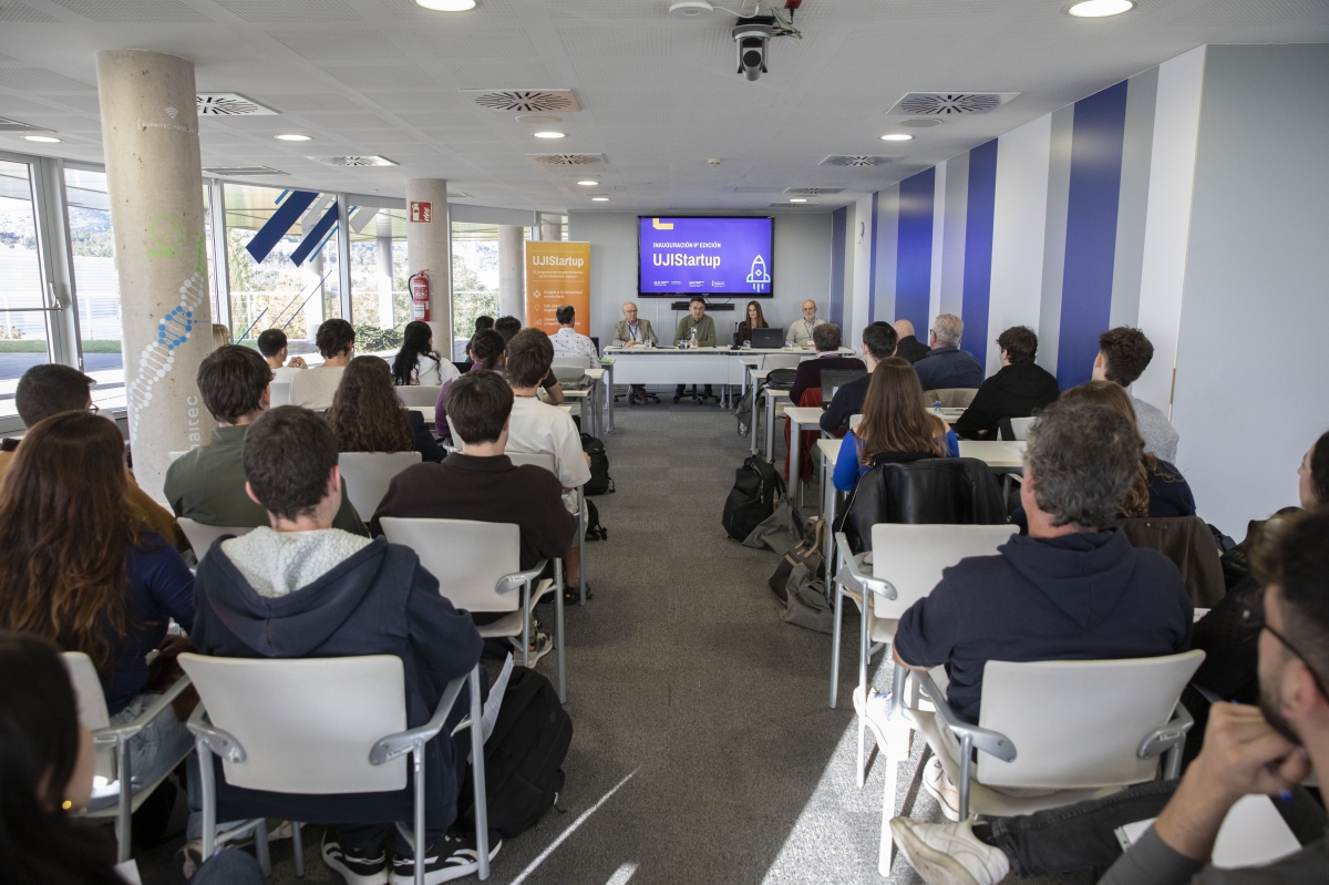 Un total de 30 proyectos emprendedores participan en la 9ª edición del programa UJIStartup