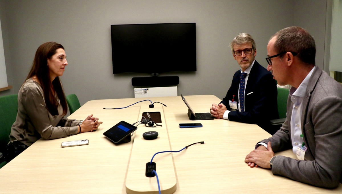 La Comunidad se reúne con la directora Mundial de Estrategia de Investigación en IA de Google, Pilar Manchón. - Foto: CARM