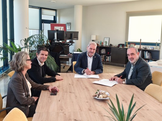 Ineca y UMH intensificarán la colaboración para impulsar estudios y ampliar planes conjuntos