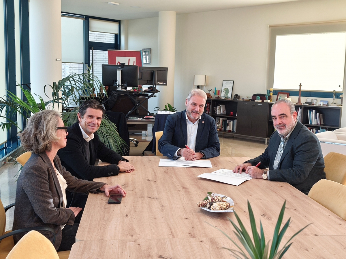 Ineca y UMH intensificarán la colaboración para impulsar estudios y ampliar planes conjuntos