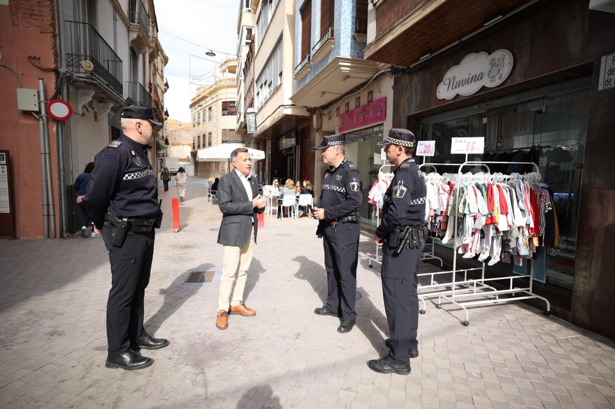 Burriana reorganiza su Policía Local para destinar más agentes a las tareas de proximidad y contacto