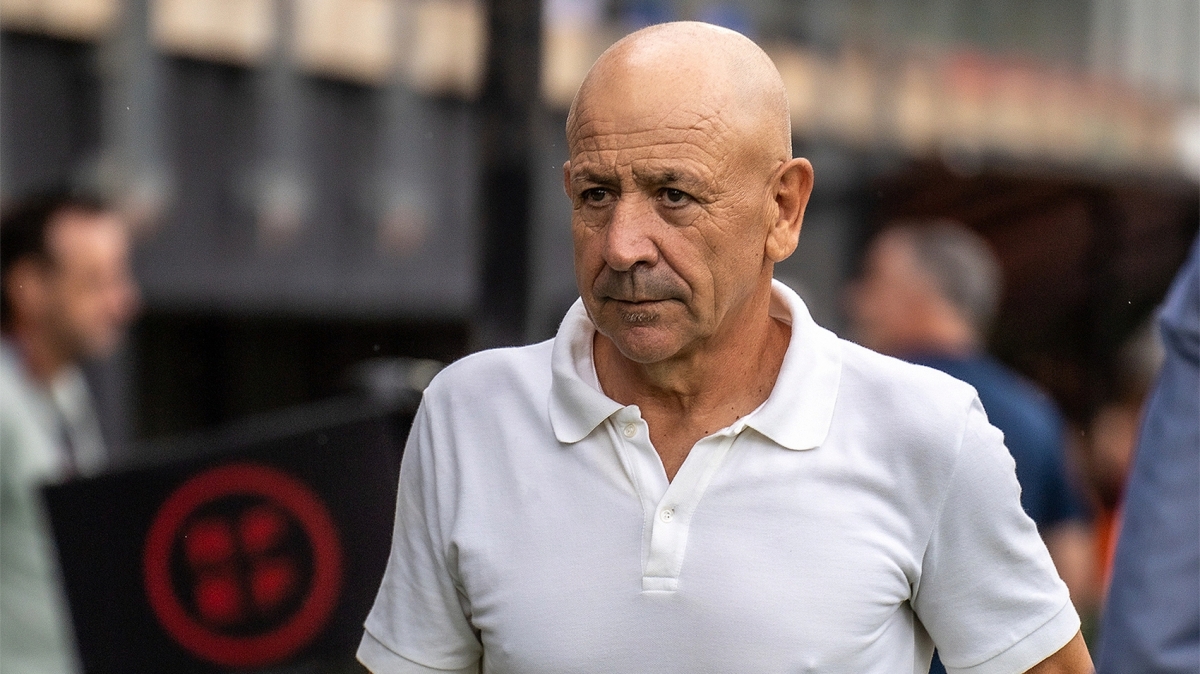 Claudio Barragán quiere un Eldense 