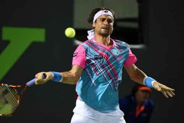 David Ferrer remonta y doblega a García-López 