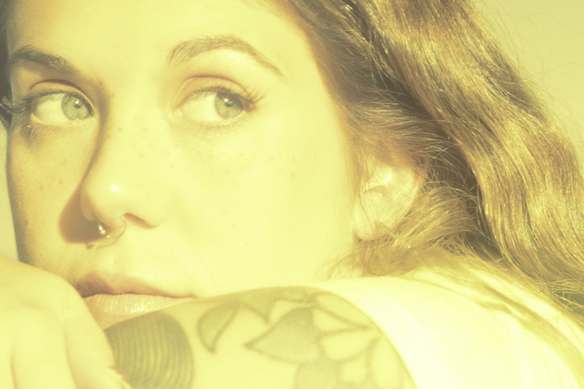 Lisasinson viaja a 'Lanzarote' en su nuevo single