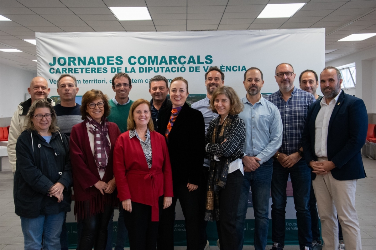 Diputació invierte 38,6 millones en la red viaria de la Hoya de Buñol-Chiva y tiene programados otros 56,5