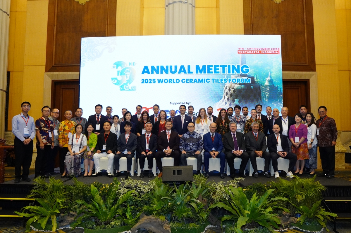 El azulejo mundial alerta de los aranceles de Trump tras caer un 10% la producción en 2024: defiende un comercio libre y justo