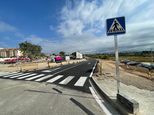 Llíria abre el nuevo vial de Mura y permite mayor fluidez en la vertebración del tráfico