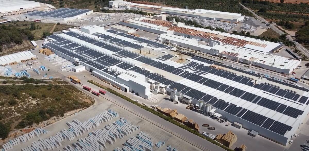 La azulejera Baldocer remonta el vuelo tras la entrada de Lamosa: alcanza los 37 millones de beneficio y mejora un 4% su facturación en 2024 