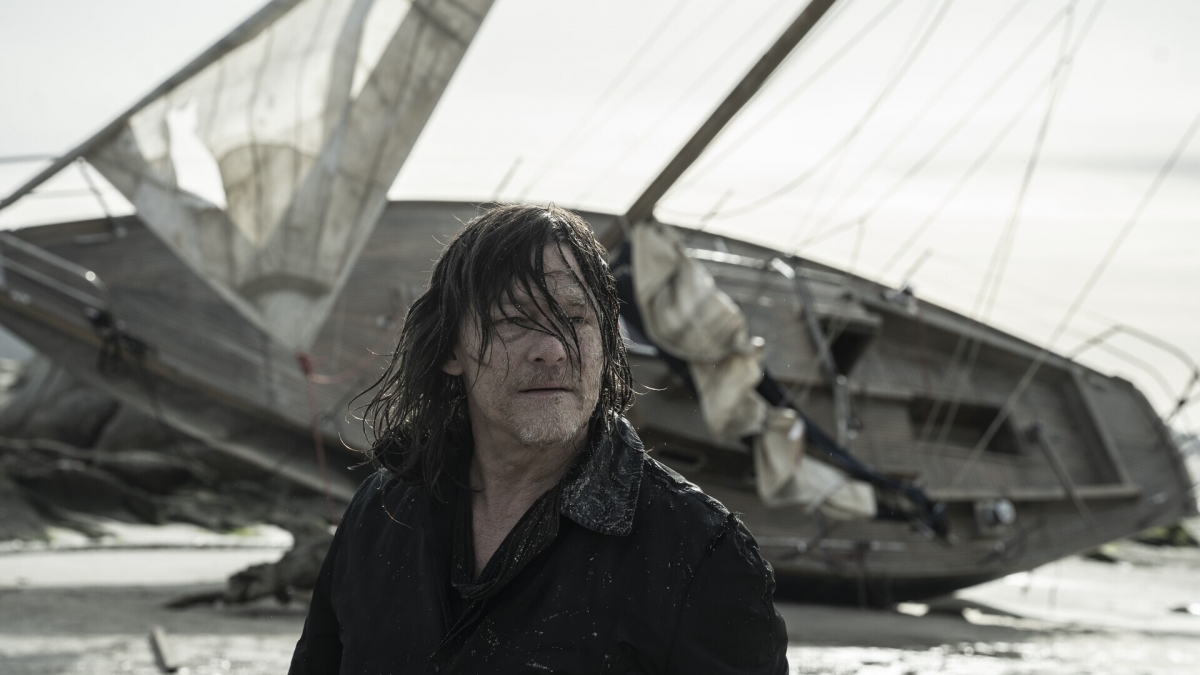 El actor de 'The Walking Dead' Norman Reedus, en Cartagena: el Puerto de Escombreras y El Portús sucumben a los zombies