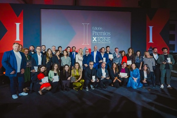 Xtone celebra la primera edición de sus premios y convierte el diseño en una experiencia sensorial