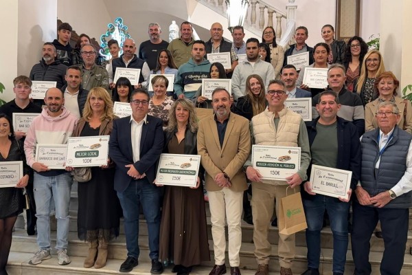 La II Ruta del Esmorzaret dels Barris de Castelló millora en un 23% les seues xifres de participació