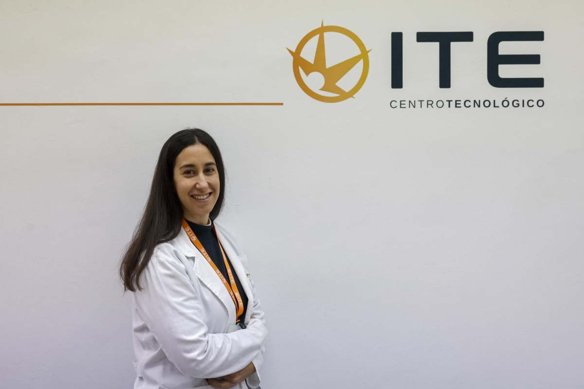 Sudor que carga pilas o cerámica que refresca edificios: nuevos avances en energías limpias