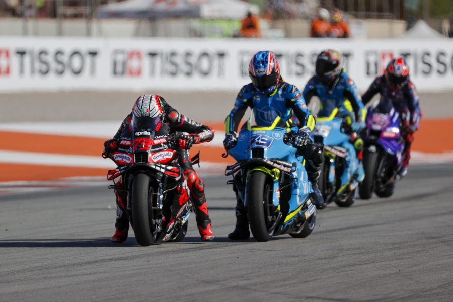 Marco Bezzechi logra, con autoridad, su segunda victoria consecutiva y la tercera del año