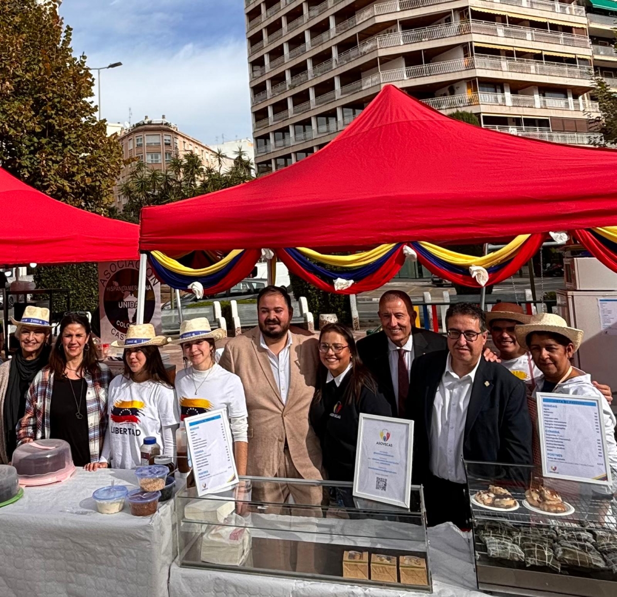 Castelló celebra sus I Fiestas de la Hispanidad con música, folclore y gastronomía 