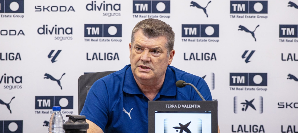 Gourlay quiere anunciar pronto un director deportivo mientras Corona intenta 'pescar' en Valencia 