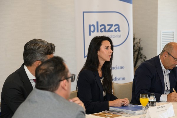 Desayuno VP sobre derecho digital y ciberseguridad