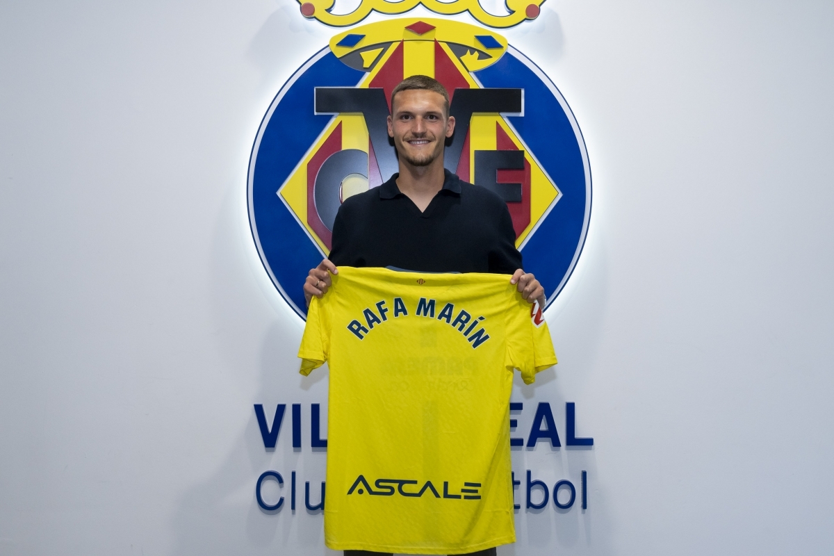 Rafa Marín, en su llegada al equipo, en verano. - Foto: Villarreal CF Rafa Marín, en su llegada al equipo, en verano.