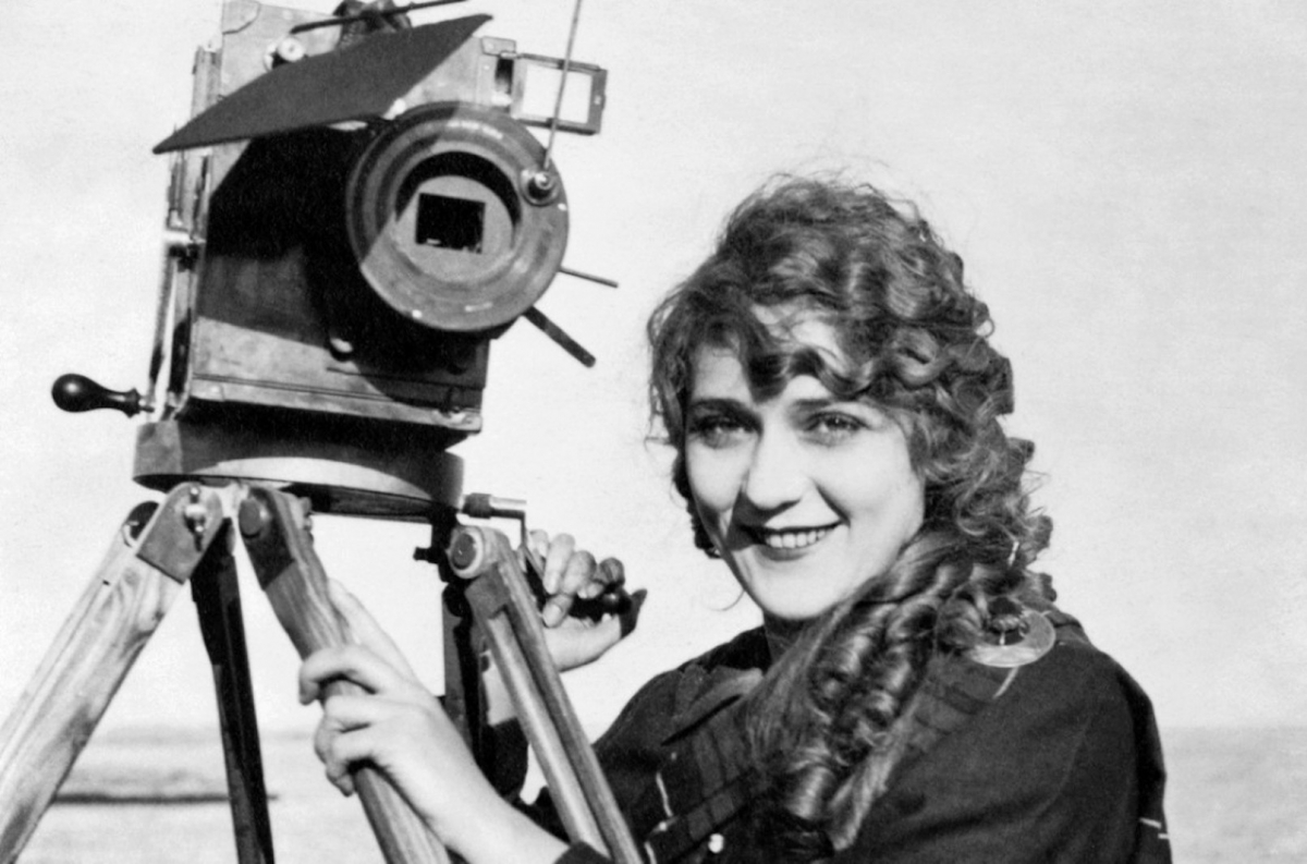 Una genealogía feminista para comprender la historia del cine