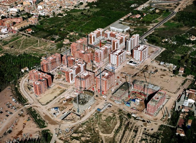 El Pleno de Murcia da luz verde al proceso que legalizará la urbanización Joven Futura tras diez años en el limbo