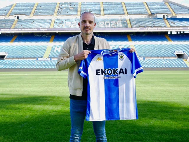La trituradora de carne que es el banquillo del Hércules CF