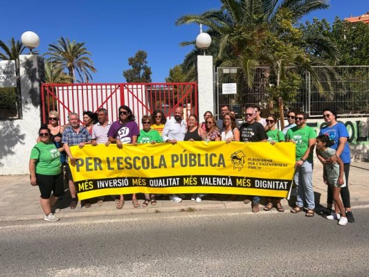 La Plataforma por la Enseñanza Pública pide dimisiones por la avería en el CEIP Voramar de Alicante
