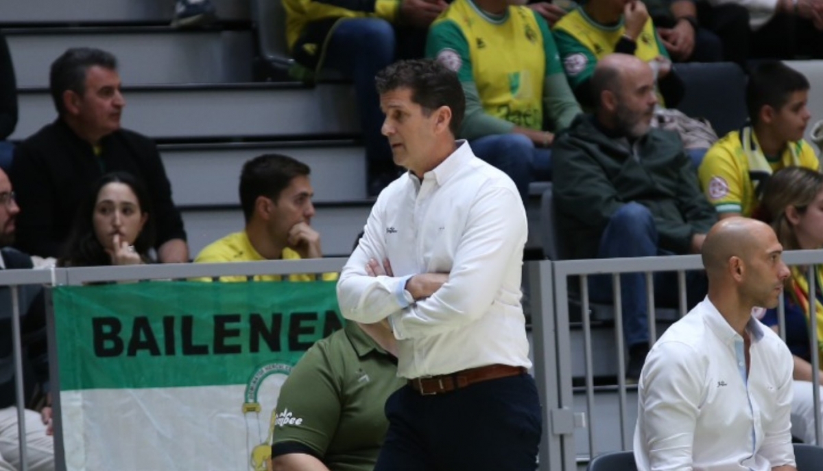 El Jimbee, que persigue al líder ElPozo, recibe al Valdepeñas para mantener su pleno como local