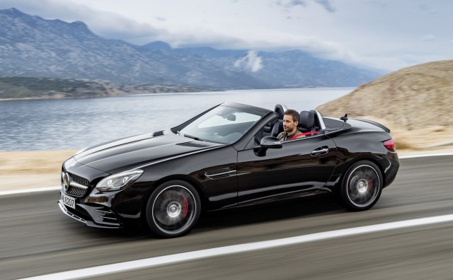 Mercedes Benz SLC, Tradición Roadster