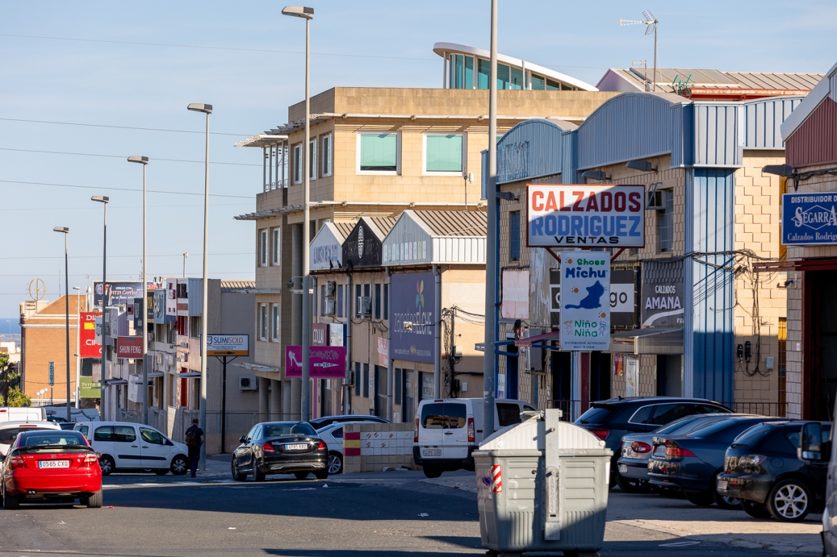 Los enclaves industriales de Torrellano y Carrús en Elche estarán conectados con la Policía a través de videovigilancia