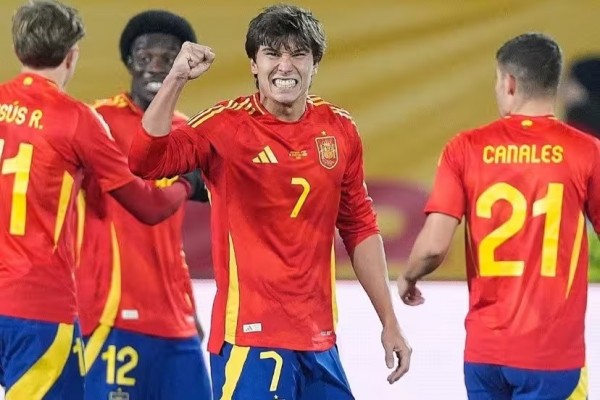 ‘La Rojita’ vence con autoridad a Rumanía (0-2)