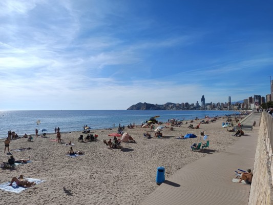 Sube la ocupación hotelera en Benidorm: llega al 83,3%, dos puntos más que hace un año 