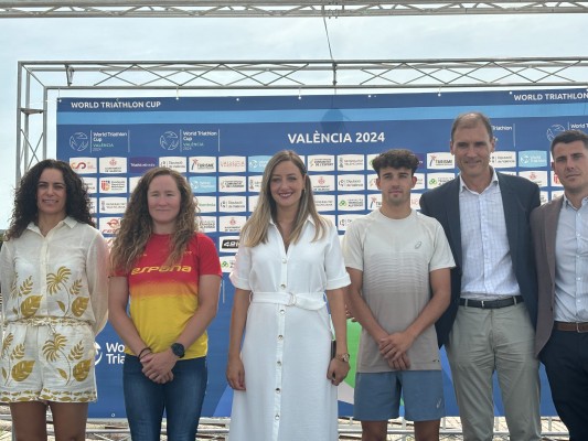 La Copa del mundo de triatlón y la Mediterránea llegan al mejor estadio del mundo, La Marina de Valencia